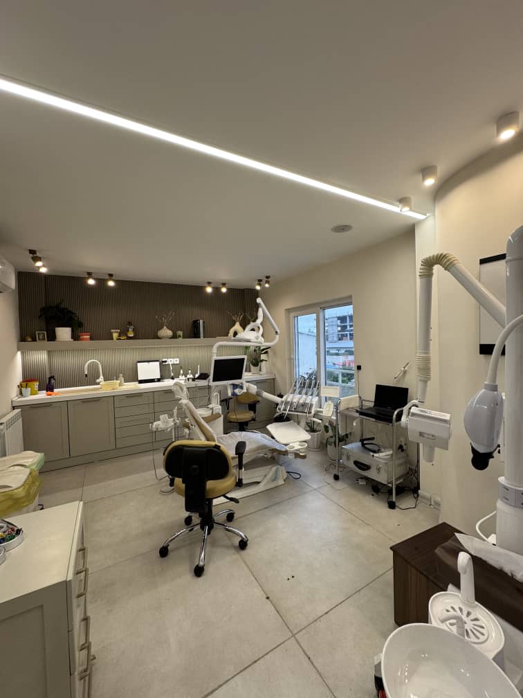 تیم دندانپزشکی